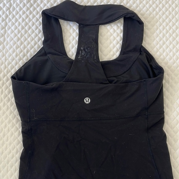 lululemon athletica Scoop Neck black tank size 6 - Picture 1 of 3